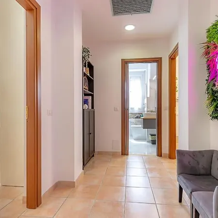 Апартаменты Rio's Cozy In The Heart Of Комо